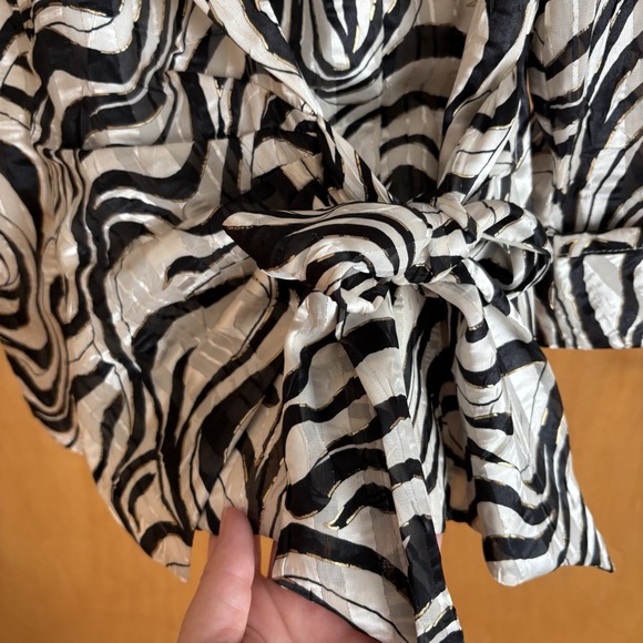 Alex Evenings Blazer Womens Small Silver Black Tie Closure‎ - Picture 6 of 10